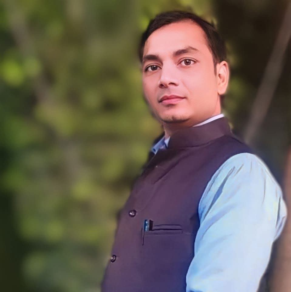 Dr. Mahesh Kumar Arya